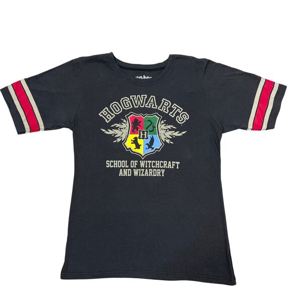 Harry Potter Graphic T-Shirt Juniors XL Gray Hogwarts School Witchcraft Wizardry - Picture 1 of 5